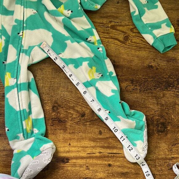 5 for $20 Carter’s Thick Polar Bear Zip Up Footsie - Picture 10 of 11
